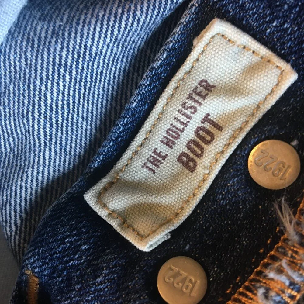 Hollister Jeans Mens Size 32 Button Fly Bootcut Distressed Grunge